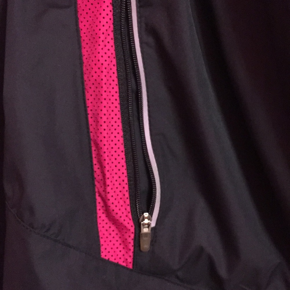 Nike jacket - Picture 3 of 4